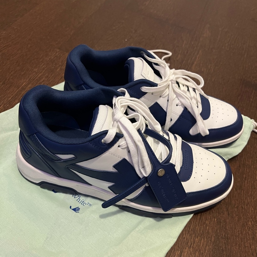 OFF-WHITE Out Of Office "OOO" Low Tops Dark Blue White